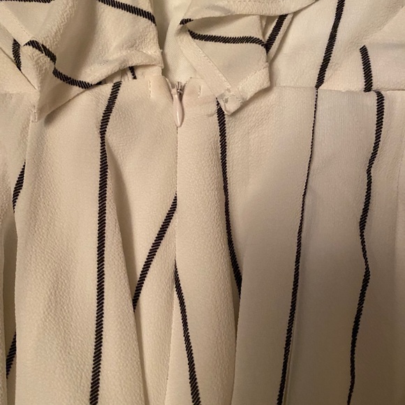 Striped Romper - Picture 5 of 8